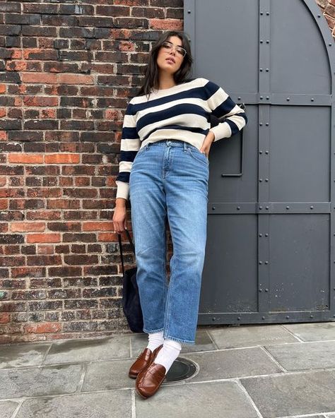 LAUREN CHAN on Instagram: "Serious question: Is this giving professor or sailor? 🎓⚓️ I can’t decide…but either way, I’m into it. And I’ll be wearing my favorite jeans (for real!) from @jcrew for the foreseeable future. 👖 They’re the 90’s Straight; I typically wear a 32 when I’m a 14 and a 33 when I’m a 16–and they’re about 50% off today! 🫶🏼 Link in Stories. 💙🤍💙🤍 - - - #ad #psstyle #plusblogger #plussizeblogger #plussizefashion #plusfashion #curvy #curvemodel #plusmodel #plussizemodel #no Brooklyn Film, Curve Model, Skirt Socks, Blouse Outfit, Romper Pants, Cardigan Coat, For Real, Favorite Jeans, Crew Neck Sweater