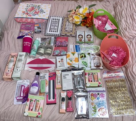 Mother’s Day Gift Basket  Dollar store goodies 💕✨ #mom #gift Dollar Tree Gifts, Mothers Day Gifts, Dollar General, Gift Basket, Mom Gift, Dollar Tree, Dollar Stores, Gift Baskets, Mother’s Day