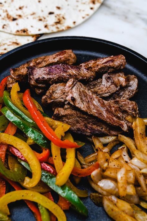 Tender Ribeye Steak, Skirt Steaks, Steaks Recipes, Steak Fajita Marinade, Flank Steak Fajitas, Rib Eye Recipes, Easy Steak Fajitas, Steak Fajita Recipe, Ribeye Steak Recipes