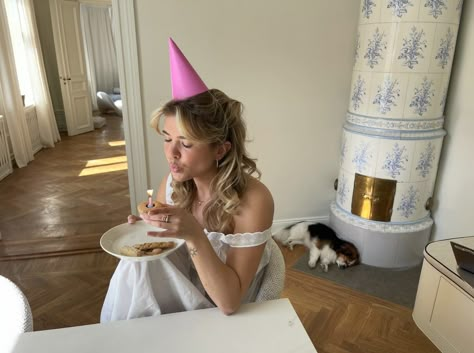 Mathilda Djerf, My 27th Birthday, Thoughtful Messages, You Are My Moon, Birthday Babe, Surrounded By Flowers, 27th Birthday, Matilda Djerf, Fell Asleep