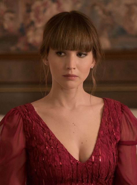 Jennifer Lawrence Would Use Her Red Sparrow Skills To Spy On Taylor Swift+#refinery29 Red Sparrow Jennifer Lawrence, Red Sparrow Movie, Jennifer Lawrence Red Sparrow, Jennifer Lawrence Movies, Jennifer Laurence, Jennifer Lawrence Hair, Jennifer Lawrence Photos, Mary Louise Parker, Red Sparrow