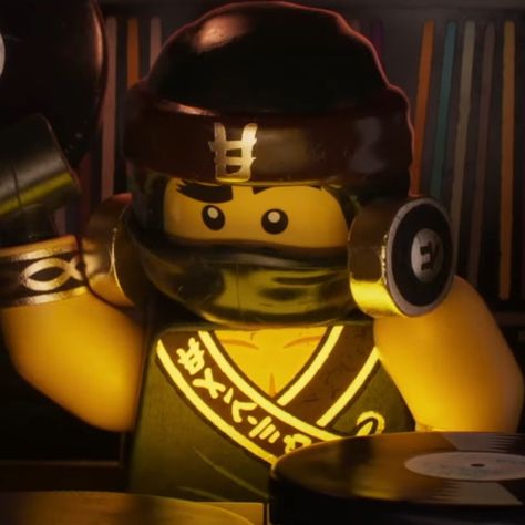 Cole Ninjago Icon, Cole Ninjago Pfp, Lego Ninjago Wallpaper, Cole Lego Ninjago, Ninjago Pfp, Cole Ninjago, Bear Pokemon, Cole Brookstone, Thirteenth Birthday