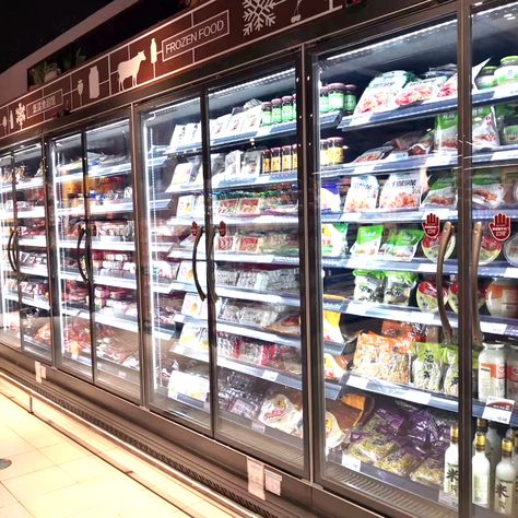 Remote Multideck Open Chiller Commercial Glass Door Chiller Display Showcase Refrigerator for Supermarket https://m.alibaba.com/product/1600285187921/Remote-Multideck-Open-Chiller-Commercial-Glass.html?__sceneInfo={"cacheTime":"1800000","type":"appDetailShare"} Chiller Refrigerator, Commercial Glass Doors, Glass Door Refrigerator, Display Showcase, Cafe Interior Design, Cafe Interior, Palm Tree, Glass Door, Refrigerator