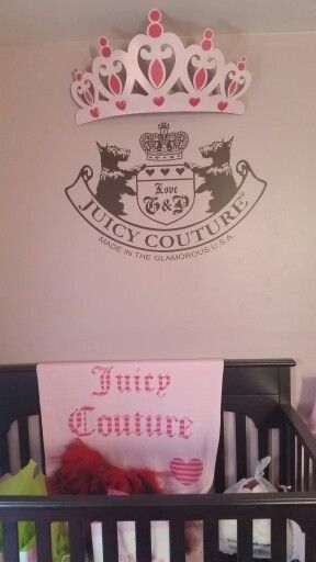 Princess juicy couture room crib Juicy Couture Room, 2000s Pink, Girls Couture, Girl Nursery, Juicy Couture, Wall Tapestry, Sofia, Vision Board, Nursery