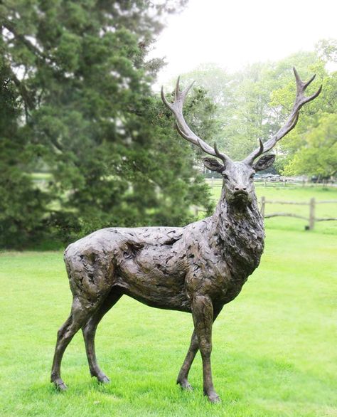 Deer Statues Outdoor, Deer Sculpture, Reindeer Sculpture, Garden Animal Statues, Deer Garden, Lodge Aesthetic, Deer Statues, Statues For Sale, Roe Deer