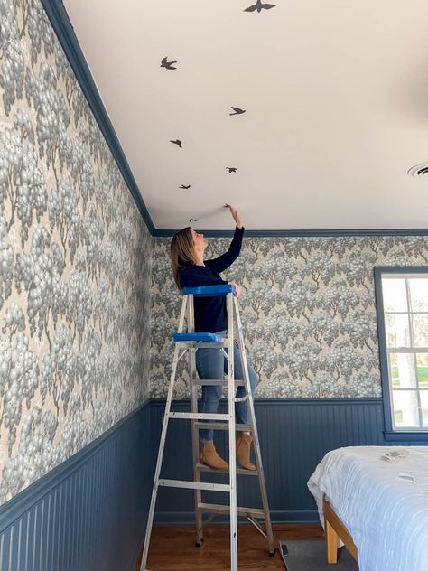 Wallpaper Angled Walls, Bird Wallpaper Ceiling, Bird Wallpaper On Ceiling, Decals On Ceiling, Wallpaper Paint Combination, Wallpaper Slanted Ceiling, Hand Painted Wallpaper Diy, Ceiling Wallpaper Ideas Bedrooms, Wallpaper Ceiling Nursery