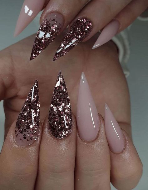 Stilleto Nails Designs, Organization Makeup, Stiletto Nail Art, Unicorn Nails, Makeup Idea, Stiletto Nails Designs, Makeup Wedding, Makeup Eyes, Nails Polish