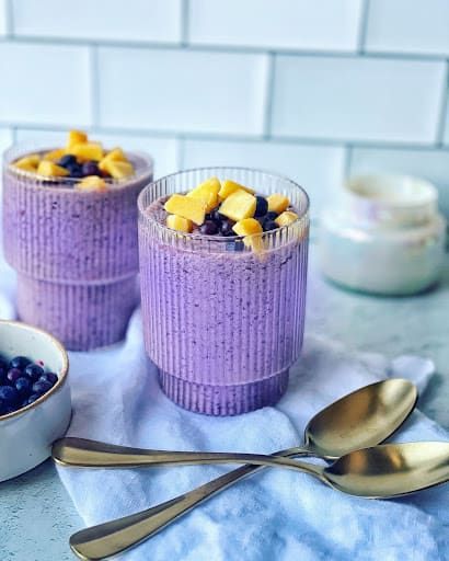 Low Histamine Smoothie - Lesswithlaur Protein Blueberry, Plant Based Smoothies, Macadamia Nut Butter, Dairy Free Smoothies, Low Histamine Diet, Vanilla Smoothie, Low Histamine, Blueberry Smoothie, Dairy Free Breakfasts