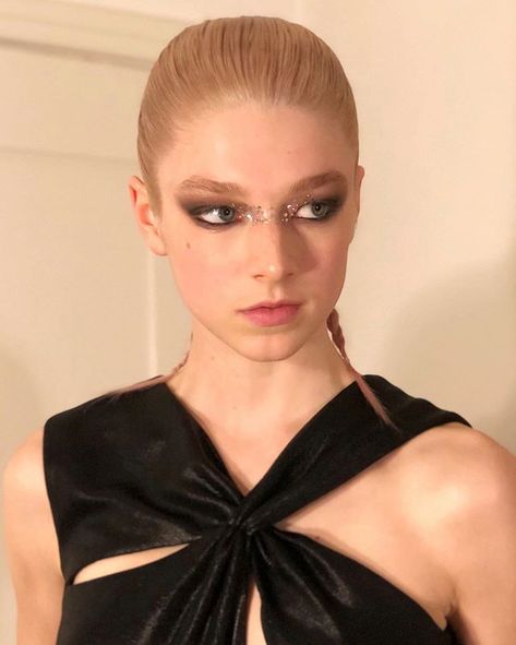 Hunter Schafer (@hunterschafer) • Instagram photos and videos Hunter Schafer, Smink Inspiration, Edgy Makeup, Eye Makeup Art, Editorial Makeup, Makeup Eyeliner, Artistry Makeup, Creative Makeup, Pretty Makeup