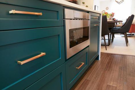 Turquoise Kitchen Cabinets Around Built in Small Oven Turquoise Kitchen Cabinets, Teal Kitchen Cabinets, Reno House, Teal Cabinets, Turquoise Cabinets, Turquoise Kitchen, Small Oven, Teal Kitchen, Property Brothers