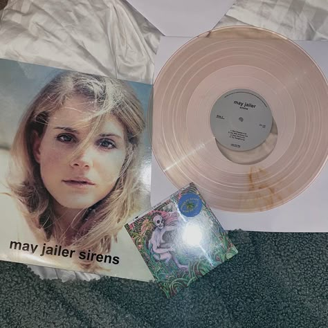 Vinyl Lana Del Rey, Lana Del Rey Sirens, May Jailer Sirens, May Jailer, Lana Del Rey Albums, Lana Del Rey Art, Pink Swan, Lana Del Rey Vinyl, Siren Mermaid