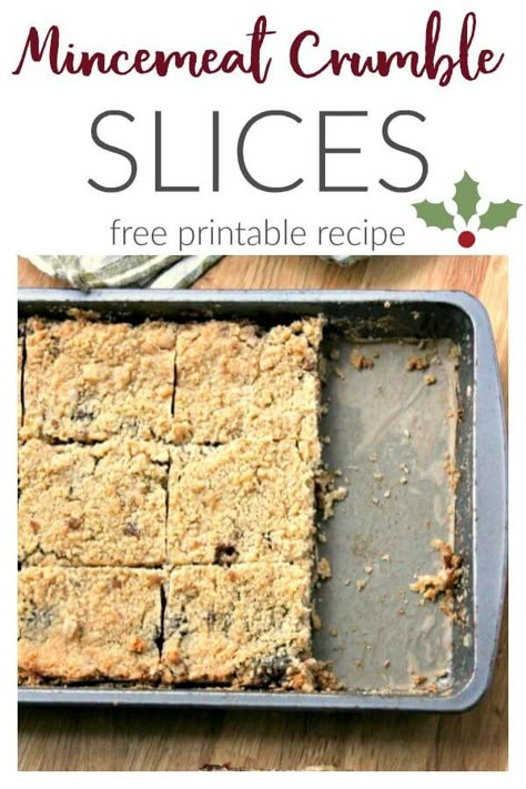 Mincemeat Crumble Slices Mincemeat Bars Recipe, Christmas Cakesicles, Mincemeat Cake, Minced Meat Recipe, Tray Bake Recipes, Christmas Cake Designs, Dessert Simple, Christmas Cake Recipes, Xmas Food