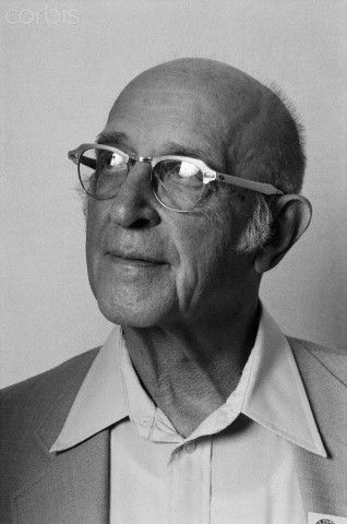 Carl Rogers Counselling Theories, There Goes My Hero, Carl Rogers, Counseling Psychology, Vintage Photos, Google Chat, Psychology, Blog Post, Human