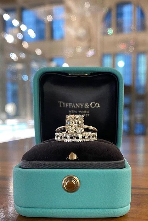 Tiffany Engagement Rings That Will Totally Inspire You ★ #engagementring #proposal Wedding Ring Tiffany And Co, Tiffany And Co Diamond Ring, Tiffany Co Ring, Tiffany Engagement Ring Gold, Tiffany & Co, Tiffany And Co Engagement Rings, Rings Tiffany And Co, Tiffany And Co Rings, Tiffany And Co Ring