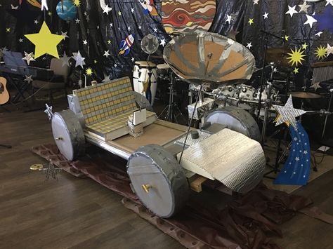 Lunar Rover- made from cardboard by Dag Diy Moon Rover, Space Rover Diy, Stellar Vbs Decorations, Vbs Space Theme Decorations, Space Vbs Decorations, Stellar Vbs 2023 Decorations, Stellar Vbs 2023, Vbs Stellar, Space Theme Decorations