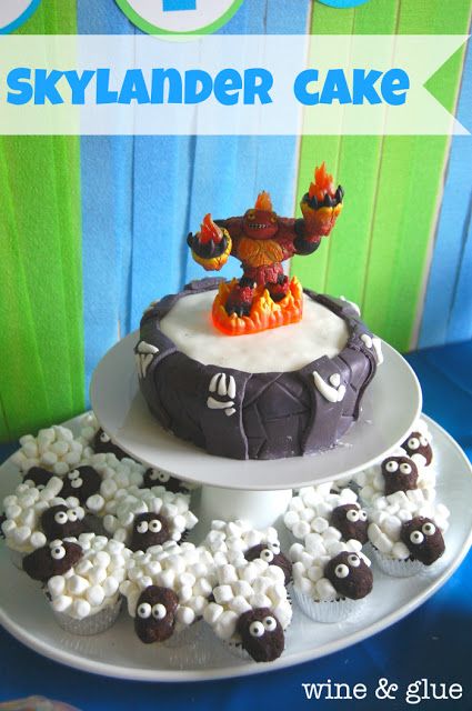 Skylanders Cake, Portal Cake, Skylanders Birthday Party, Sheep Cupcakes, Skylanders Birthday, Wine Cupcakes, Skylanders Party, Cupcake Tutorial, Cake Stuff