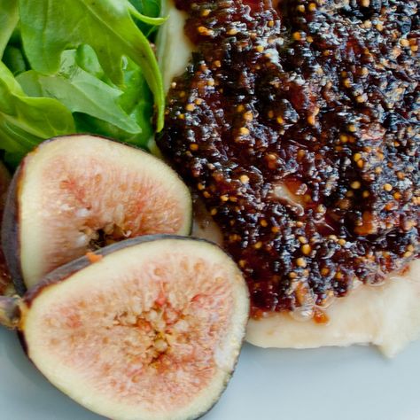 Fig Chicken, Scd Recipes, Sauce Pan, Fig Tree, Meat Dishes, Recipe Collection, Cider Vinegar, Chicken Breasts, Dijon