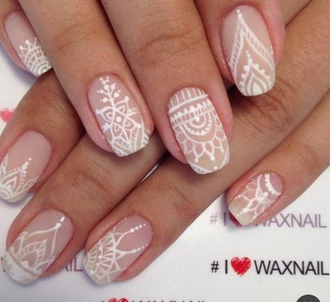 Boho Nail Art Designs, Mandala Nail Designs, Henna Nail Design, Boho Chic Nails Designs, Boho Nail Ideas, Boho Nail Art, Lace Wedding Nails, Henna Nail Art, Nail Art White