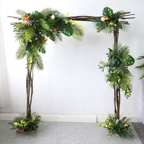 Archway Wedding, Outdoor Wedding Backdrop, Copper Wedding Arch, Arch Arrangement, Outdoor Wedding Backdrops, Wedding Archway, Valentinstag Party, Flower Wall Wedding, Wedding Arch Flowers