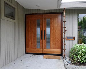 Door Modern Exterior Door Hardware, Midcentury Entry, Modern Exterior House Colors, Modern Exterior Door, Mid Century Modern Front Door, Modern Master Suite, Brick House Exterior Makeover, Exterior French Doors, Mid Century Modern Door