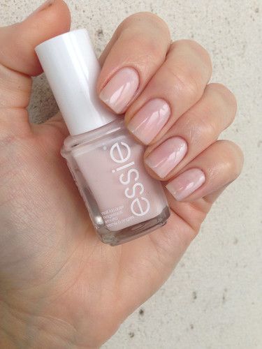 Essie Ballet Slippers, Fall Wedding Nails, Essie Polish, Nail Art Wedding, Glitter Nail Polish, Bride Nails, Essie Nail Polish, Popular Nails, Pink Nail