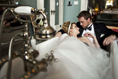 Bathtub Photoshoot Couple, Bath Tub Photoshoot Couple, Couples Bathtub Photos, Slay Photoshoot, Couple In A Bathtub, Wedding Bathtub Photoshoot, Couple Bathtub Aesthetic, Bride Bathtub Photo, Bride In Bathtub Photography