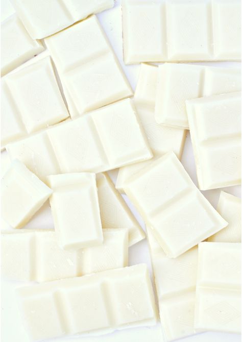 Dairy Free White Chocolate Guide (3) Dairy Free White Chocolate, Vegan Wedding, White Food, 背景 シンプル, Aesthetic Colors, Shades Of White, White Wallpaper, Color Therapy, White Aesthetic