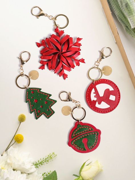 Leather Key Holder Diy, Christmas Keychain, Leather Christmas, Christmas Vibe, Leather Key Holder, Keychain Cute, Christmas Pendant, Amazing Gifts, For Your Love