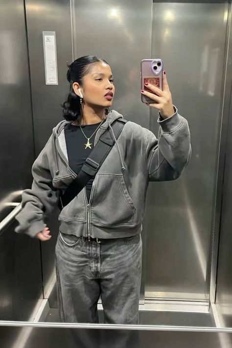 Baddie Aesthetic Fashion, Gray Jeans Outfit Aesthetic, Outfit Inspo Black Women, Streetwear Wardrobe, Fashion Alternative, Uni Outfits, Outfit Inspo Casual, Looks Street Style, More Love