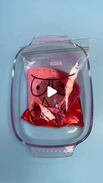 Sasha Blanchard on Instagram: "#Repost @earlyyearsresources Exploding monster science experiment 👻⠀
⠀
Fill a ziploc bag with food colouring and vinegar⠀
⠀
Make a packet using toilet paper and add baking soda⠀
⠀
Quickly add the baking soda to the bag and seal it⠀
⠀
Watch the magic science happen!⠀
⠀
#ScienceForKids #ScienceExperiments #LearningThroughPlay #STEMEducation #STEAM #STEMForKids #KidsScience #ActivitiesForKids" Exploding Monster Bag, Monster Science Experiment, Magic Science, Vinegar And Baking Soda, October Holidays, Ziploc Bag, Holiday Club, Fun Friday, Stem For Kids