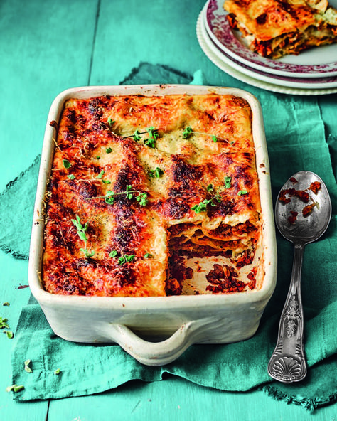 Ultimate lasagne Beef Lasagne, Chicken Mince, Lasagne Sheets, Lasagne Recipes, Delicious Magazine, Midweek Meals, Comfort Dishes, Oven Cooking, Lasagna Recipe