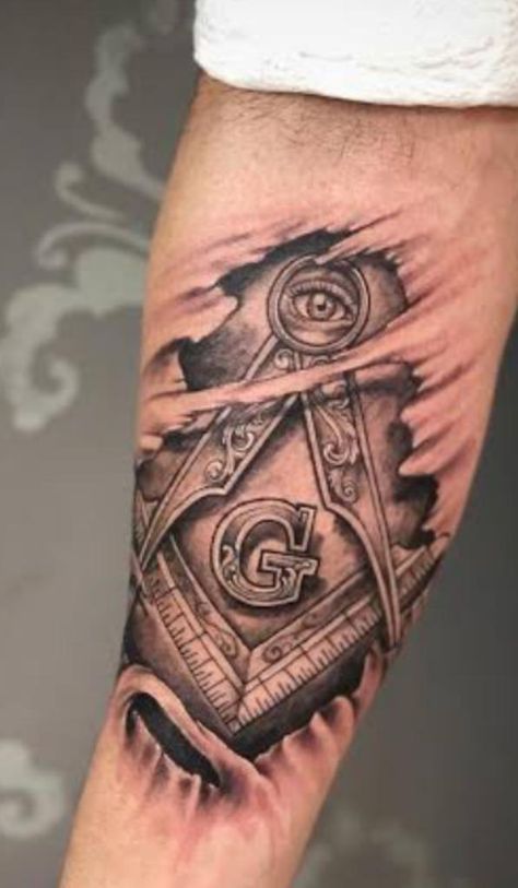 Masonic Tattoos Freemasonry, Freemason Tattoo, Masonic Tattoos, Around Arm Tattoo, Flag Tattoo, Masonic Symbols, Learn Astrology, Dad Tattoos, Memorial Tattoo