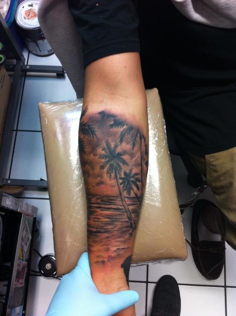 Hopefully my next tattoo well something like this one. Barbados Tattoo, Tattoo Ideas Beach, Palm Tree Tattoo Ideas, Tattoos On Arm, Tree Tattoo Ideas, Beachy Tattoos, Beach Tattoos, Unique Half Sleeve Tattoos, Tattoo Sleeve Ideas