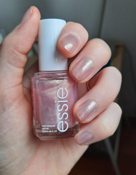 Pearly Nail Polish, Shiny Nail Polish, Nail Polish Collection Aesthetic, Essie Birthday Girl, Nail Polish Aesthetic, Pearl Nail Polish, Birthday Nail Ideas, Glamorous Birthday, Nail Paint Shades