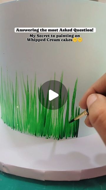 Piping Grass On Cake, Painting On Fondant, Grass Cake, Whipped Cream Cakes, Real Painting, Grass Painting, Cream Cakes, What To Use, Paint Strokes