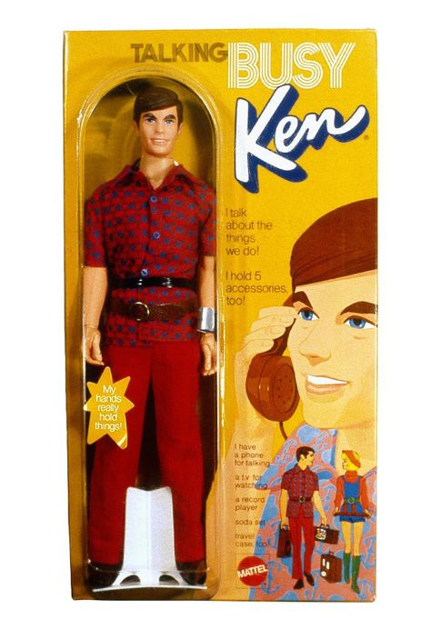 Ken Outfits, Nostalgia Toys, Barbie Nostalgia, Barbies Dolls, Lifeguard Chair, Vintage Barbies, Ken Dolls, Barbie Signature, Barbie Sets