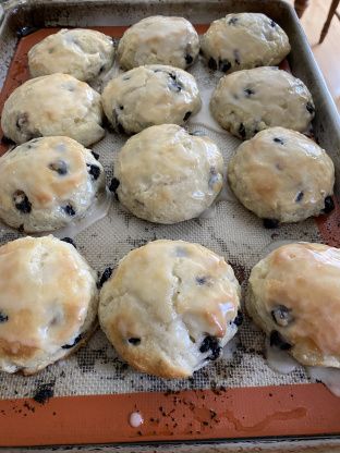 Boberry Biscuits Recipes, Bojangles Biscuits Recipe, Boberry Biscuits Bojangles, Bo Berry Biscuit Recipe, Boberry Biscuits, Bojangles Blueberry Biscuits Recipe, Pilsbury Biscuit Blueberry, Blueberry Butter Swim Biscuits, Berry Biscuits