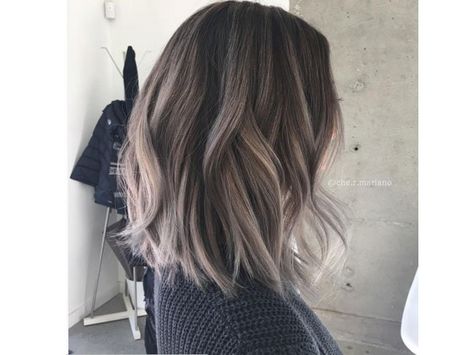 How to Style a Lob or Long Bob (Photos) Ash Brown Hair Color, Ash Hair Color, Ash Brown Hair, Blond Balayage, Silver Sisters, Guy Tang, Hair Color Chart, Silver Hair Color, Brown Balayage