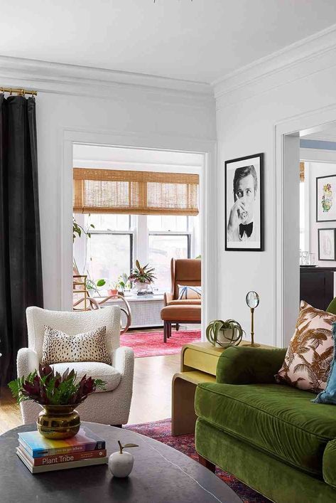 Eclectic Parisian Apartment, How To Make Your Living Room Look Expensive, How To Make An Apartment Look Expensive, Expensive Looking Living Room, Rental Living Room Ideas, Vogue Living Interiors, Bold Living Room, Transitional Interior Design, Make A Room