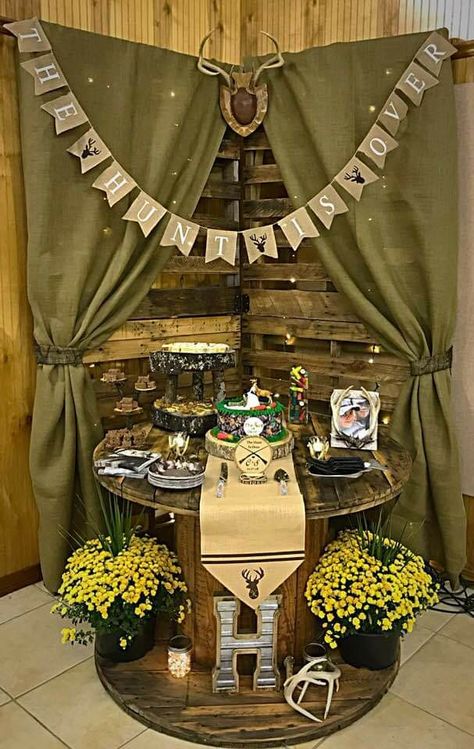 The Hunt Is Over Rustic Grooms Cake, Grooms Cake Tables, Groomsman Cake, Rustic Groom, Grooms Table, Sunflower Wedding Decorations, Hunting Birthday, Rehearsal Dinner Decorations, Hunter Wedding