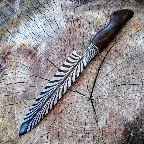 Custom Kitchen Knives, Damascus Knives, Kitchen Knives Handmade, Handmade Chef Knife, Damascus Kitchen Knives, Art Knife, Lucas Black, Knives Kitchen, Bushcraft Knife