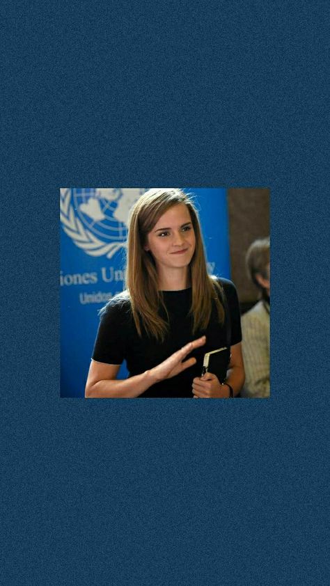 Emma Watson Wallpapers Aesthetic, Emma Watson Aesthetic Wallpaper, Emma Watson Wallpapers 4k, Emma Watson Wallpaper, Action Board, Wallpaper Girly, Aesthetic Space, Macbook Wallpaper, Iphone Wallpaper Girly