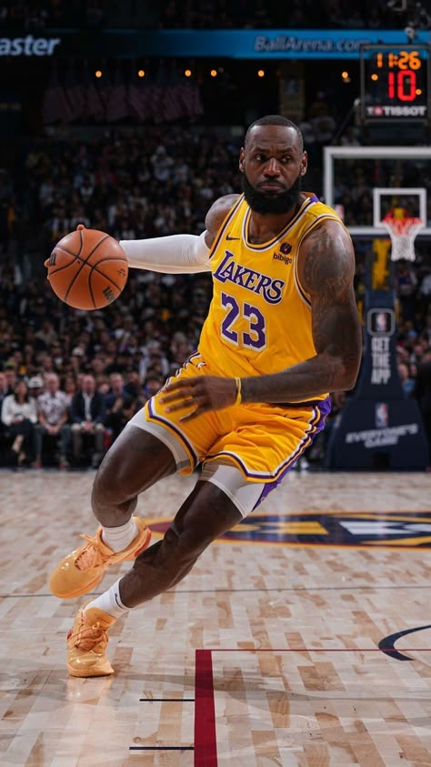 Lebron James Workout, Lebron James Pictures, Lebron James Dunking, Lakers Wallpaper, James Basketball, Lebron James Wallpapers, King Lebron James, Jordan Logo Wallpaper, Lebron James Lakers