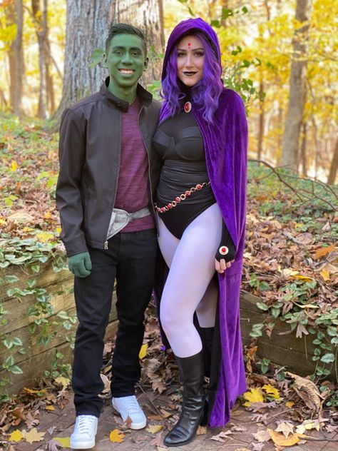 Robin And Raven Costume, Easy Beast Boy Costume, Beast Boy X Raven Costume, Beast Boy Halloween Costume, Beastboy And Raven Costume, Beastboy Costume, Raven And Beastboy Titans Costume, Beast Boy And Raven Costume, Beast Boy Cosplay