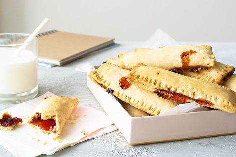 From pies to tarts – both sweet and savoury – get baking with these recipes that use up a packet of frozen shortcrust pastry. Pastry Lunch Ideas, Short Crust Pastry, Shortcrust Pastry Recipes, Coconut Muffins, Chocolate Slice, Easy Lunch Boxes, Cheap Recipes, Pastry Recipe, Australia Food