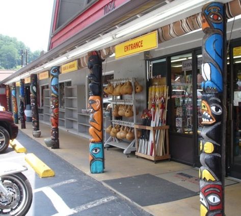 Looking for Vintage Cherokee | The Vintage Traveler Smokie Mountains, Cherokee North Carolina, Maggie Valley Nc, Cherokee Nc, Native American Proverb, Gatlinburg Vacation, Tiny Bath, Maggie Valley, Smokey Mountain