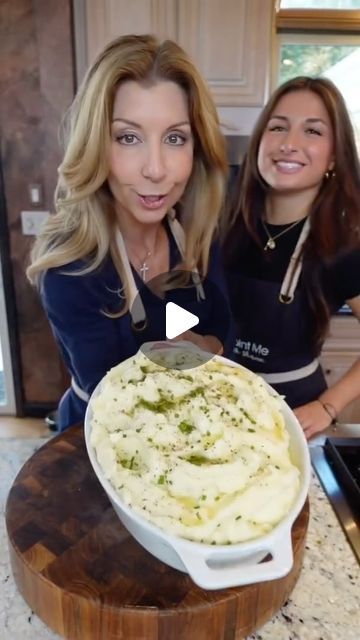 Shereen Pavlides on Instagram: "Cooking with @izpavlides  . . #mashedpotatoes #potatoes #thanksgivingsides #cookingwithshereen" Shereen Pavlides Recipes, Shereen Pavlides, Cooking With Shereen, Best Mashed Potatoes, Thanksgiving Sides, Learn To Cook, Potato Recipes, Thanksgiving Recipes, Happy Thanksgiving