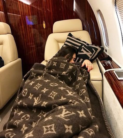 Rich Girl Lifestyle, Private Jets, Super Rich, Rich Lifestyle, Luxury Lifestyle Dreams, Girl Lifestyle, Future Lifestyle, Rich Kids, Rich Life