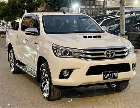 Toyota Hilux Revo V Model 2017 PKR 69.75 Lacs Location: Karachi See More: https://autodeals.pk/used-cars/toyota-hilux-2017-19778 Revo Car, Vigo Car, Toyota Runner, Cars Toyota, Hilux Revo, V Model, Toyota Fortuner, Toyota Innova, Bff Hands Aesthetic