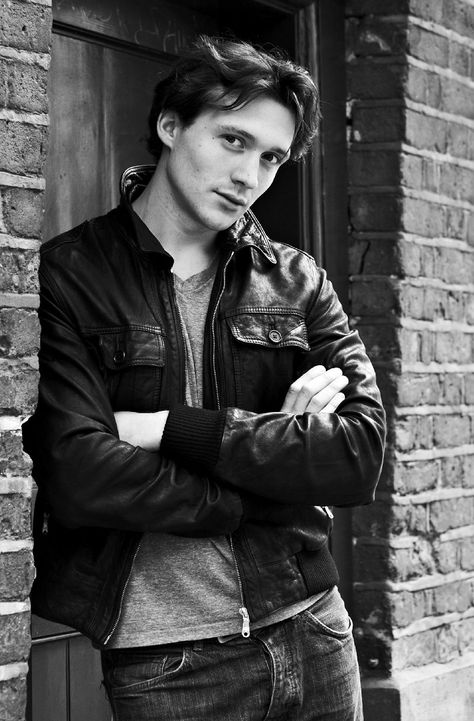 Pictures & Photos of David Oakes - IMDb David Oakes, The Borgias, Duchess Of York, Movie Director, British Actors, Guy Pictures, Dream Guy, Transformation Body, Celebrities Male